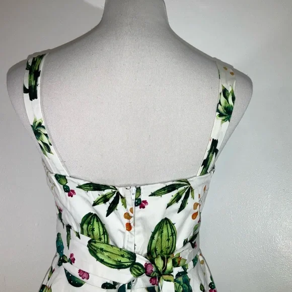 Modcloth White and Green Sundress Sleeveless Fit and Flare - Picture 5 of 9